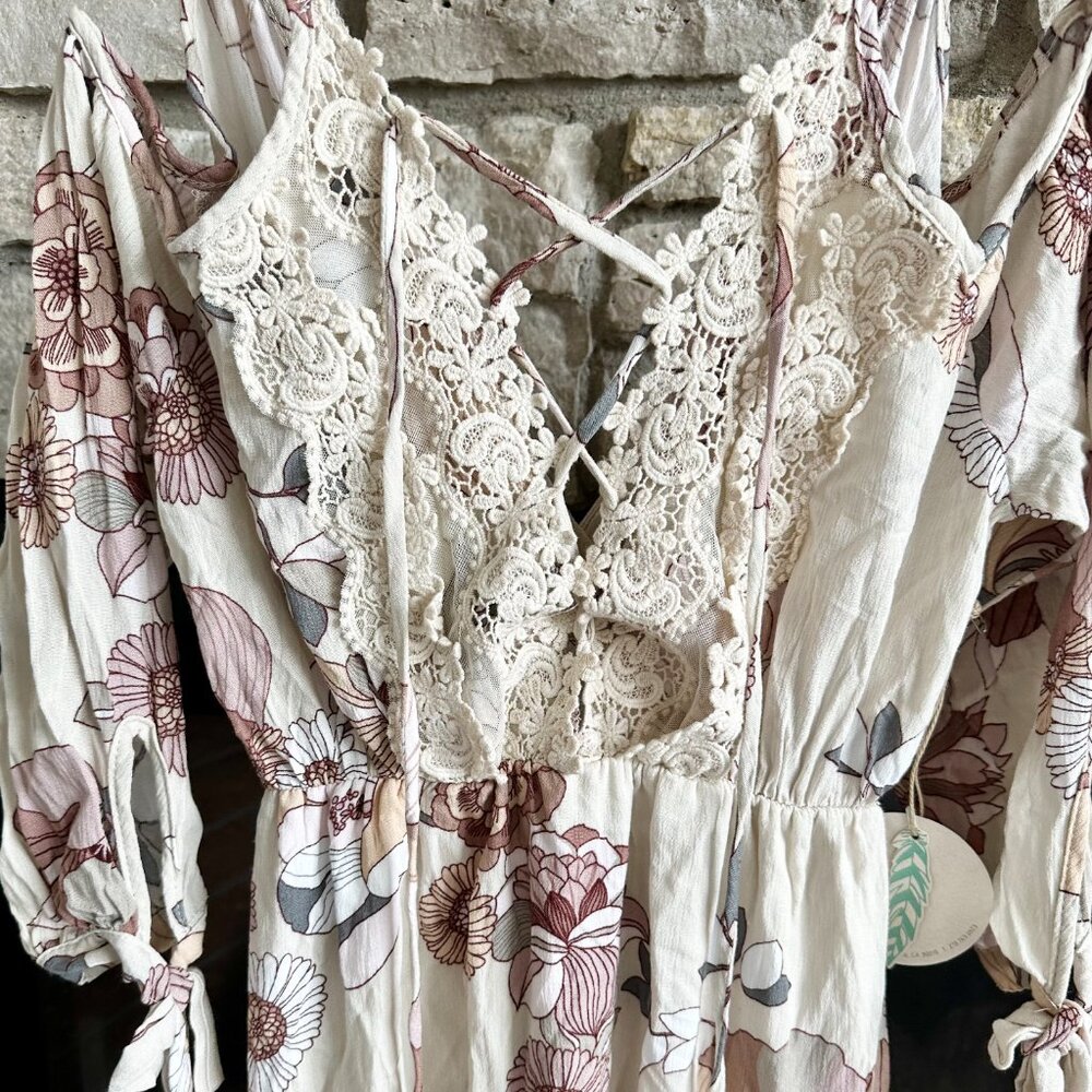 NWT* Hummingbird Dress Cold-shoulder Midi Floral Print Lace Detail 3/4 Size S - Picture 11 of 12
